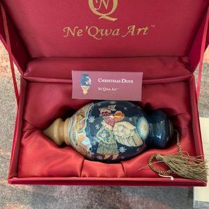 Ne'Qwa Art Christmas Dove Ornament